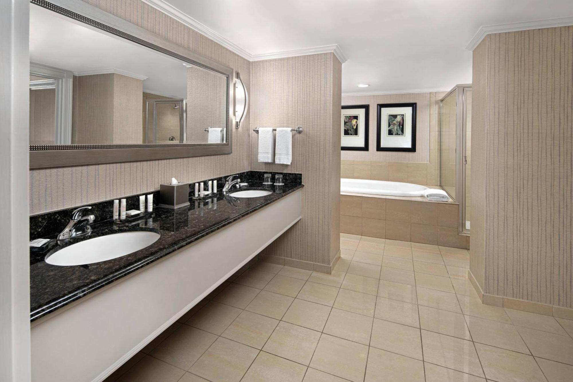 Spartanburg Marriott Εξωτερικό φωτογραφία